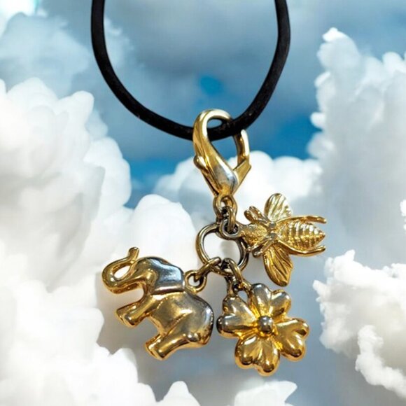 Joan Rivers Good Luck Charms with Large Clasp - Super Versatile - Picture 2 of 2